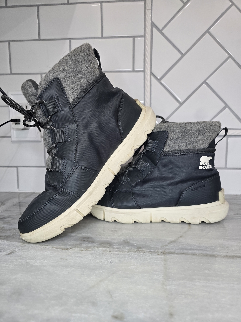 Sorel Explorer II Joan Faux Fur Waterproof Winter Boots Navy Gray Women's Sz 10